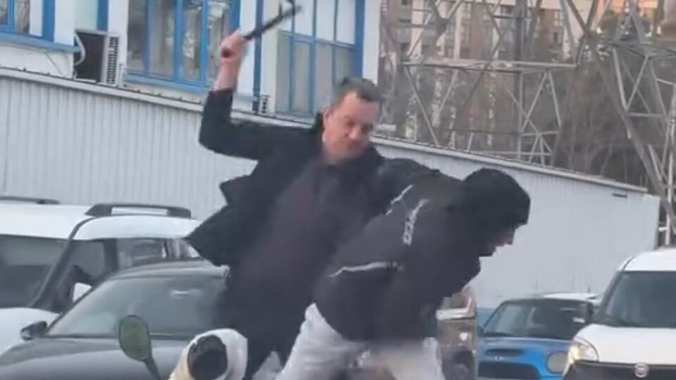 Motokuryeye copla saldırdı! Dehşet anları kamerada