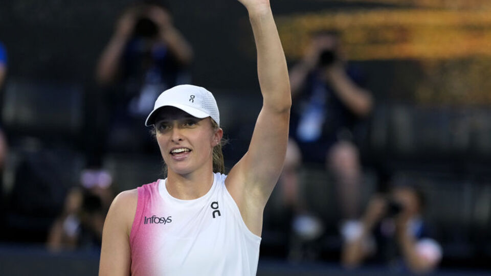 Avustralya'da Iga Swiatek, çeyrek finale çıktı