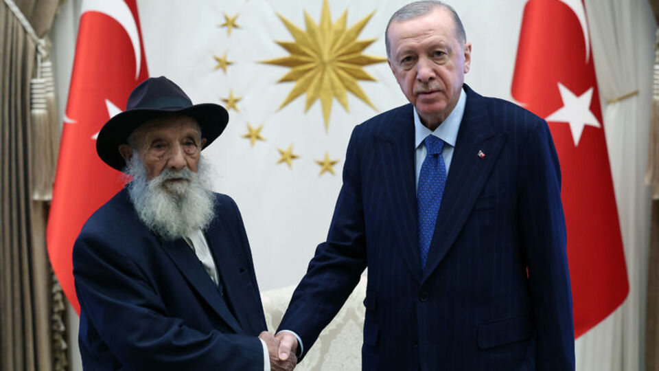 Ahmet Uğurlu'yu kabul etti