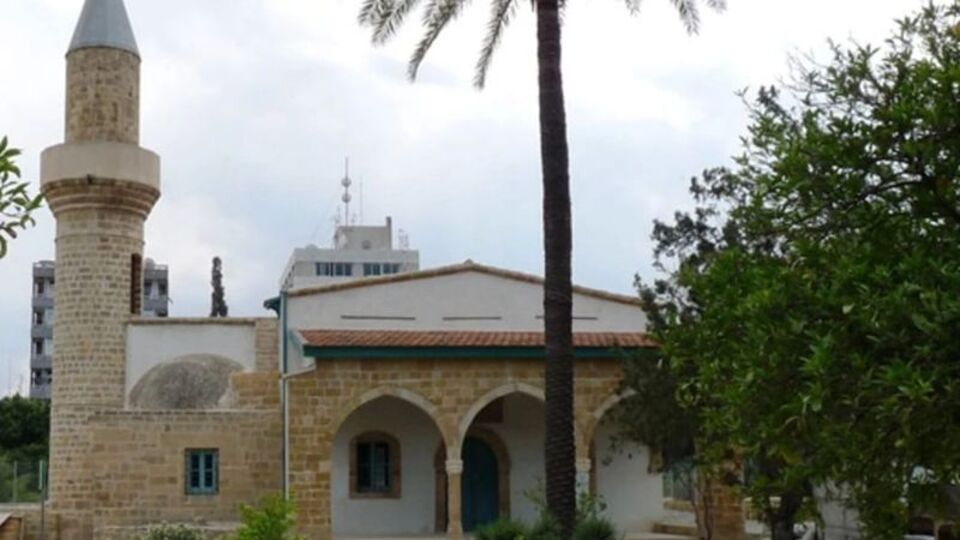 Güney Kıbrıs'taki camiye saldırı