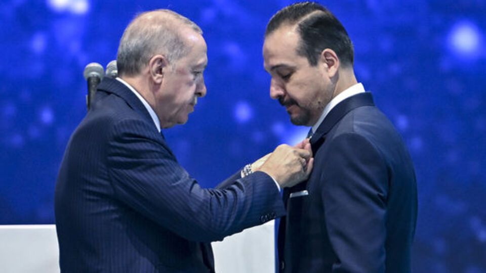 Kürşad Zorlu AK Parti'ye katıldı