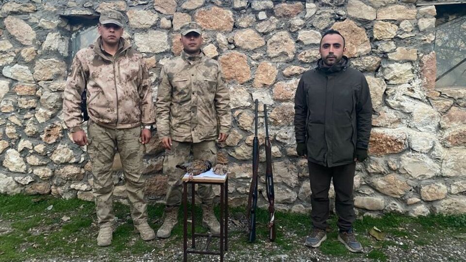 2 kişiye avlanması yasak kuş cezası