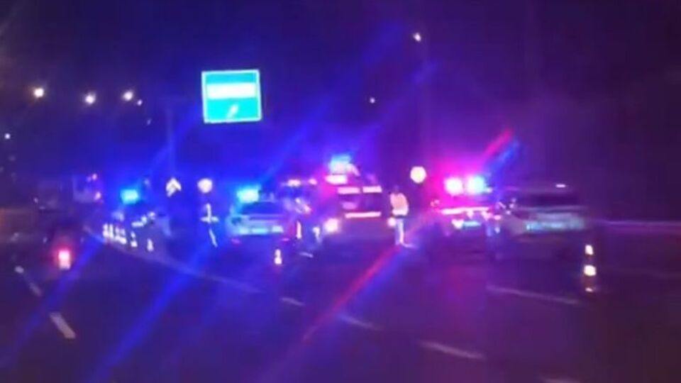 Arızalanan otomobilini iterken kazada öldü