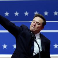 Musk'ın tartışmalı 'Nazi' selamına tepki