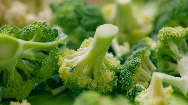 Brokoli sapı yenir mi?