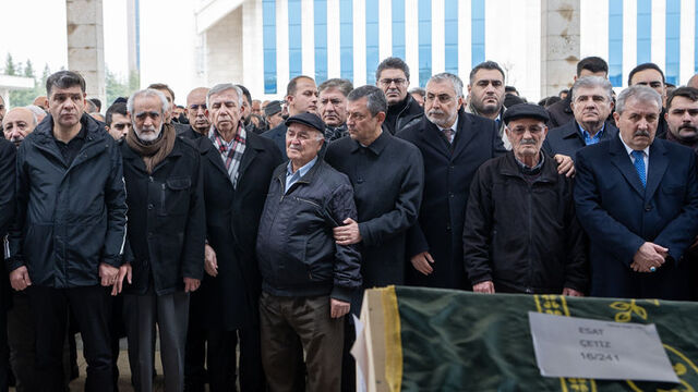 Çetiz ailesine veda