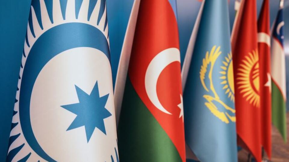 Türk Devletleri Teşkilatı bayraklarını yarıya indirdi