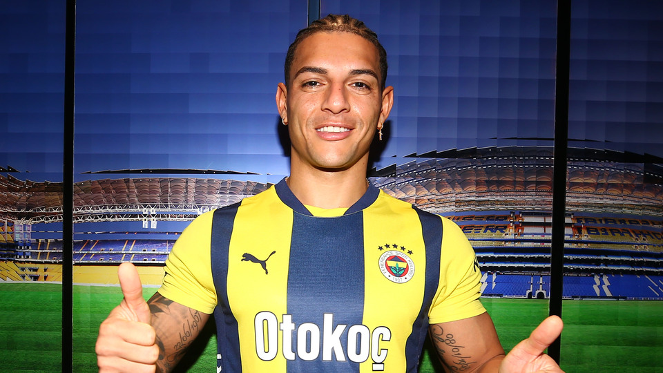 Fenerbahçe transferi açıkladı!