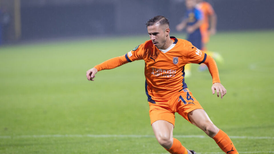 Başakşehir, Pelkas ile yollarını ayırdı