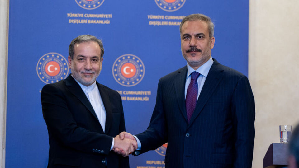 Bakan Fidan İranlı mevkidaşı ile görüştü