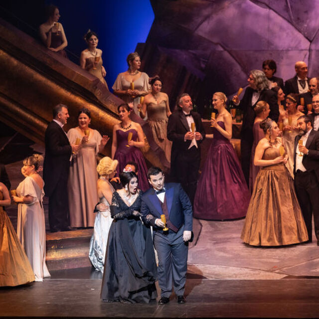 La Traviata'nın prömiyeri gerçekleştirildi