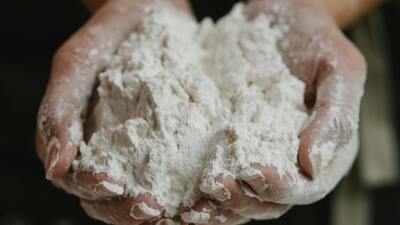 Güvelenen un yenir mi?