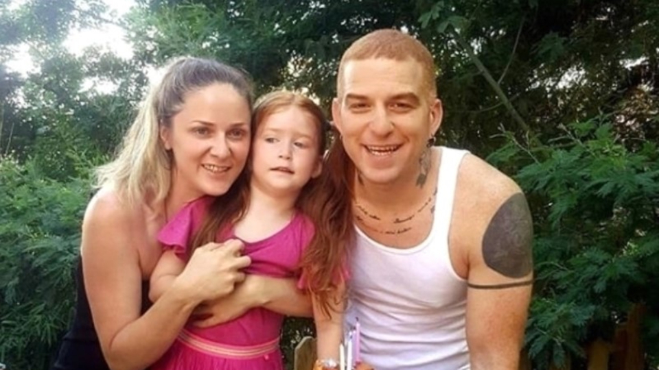 Athena Gökhan boşandı