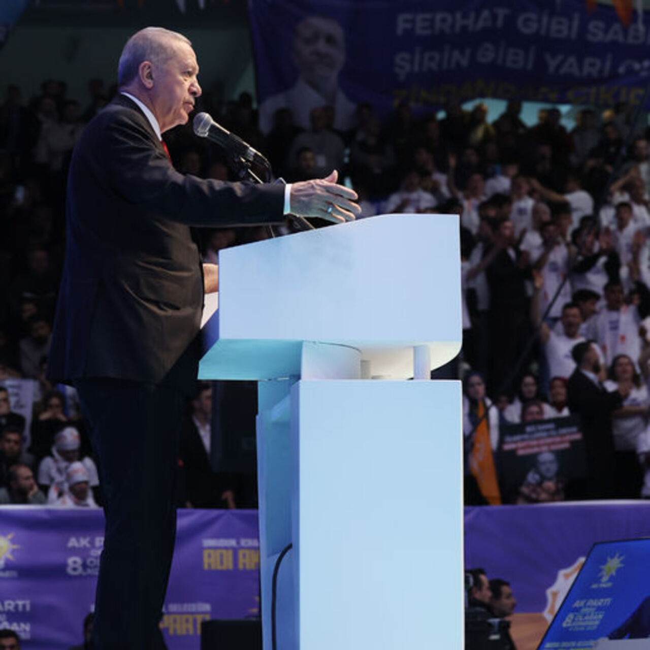 Cumhurbaşkanı Erdoğan'dan açıklamalar