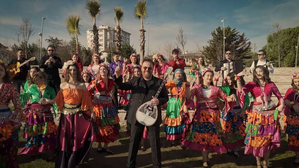 Buzuki Orhan Osman'dan yeni şarkı: 'Kerala'