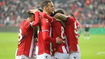 Samsunspor Gaziantep'i devirdi!