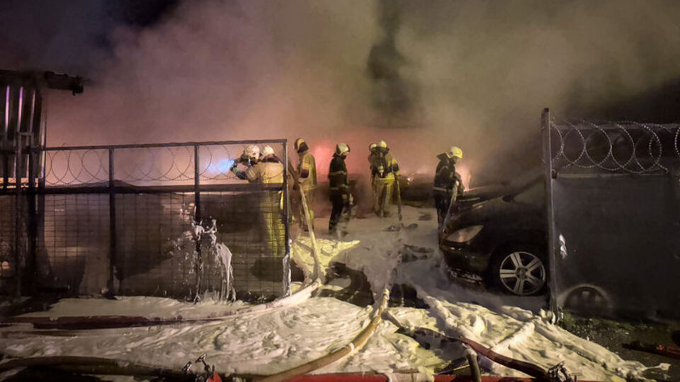 Sabotaj ihtimali var! 10 araç küle döndü!