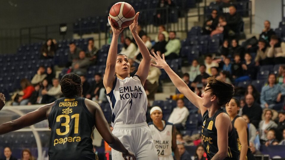 Emlak Konut, F.Bahçe'yi devirdi!