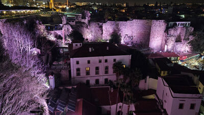 Falezlerde tepki çekince yat limanında hayata geçirildi
