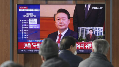 Yoon "ayaklanmaya liderlik etmekle" suçlandı