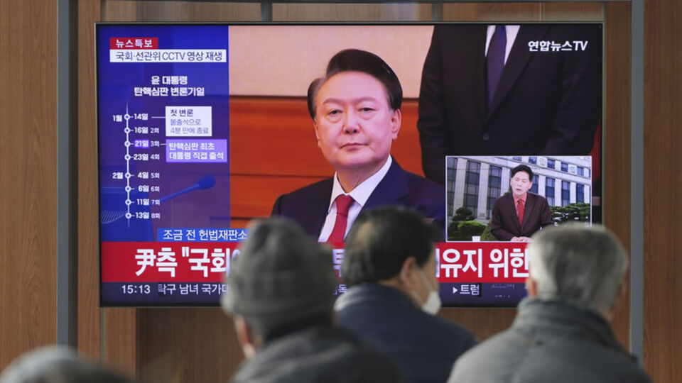 Yoon "ayaklanmaya liderlik etmekle" suçlandı