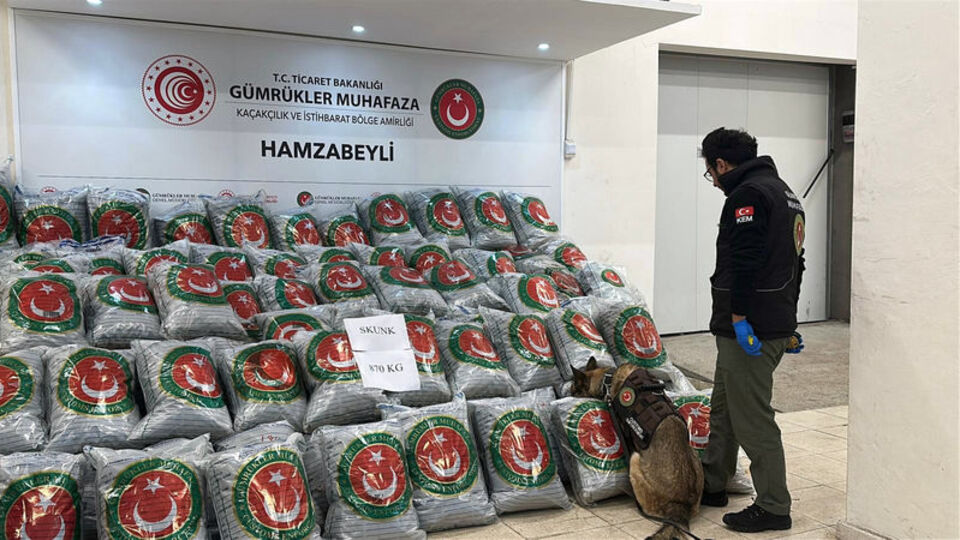 TIR'da ele geçirildi: 870 kilo