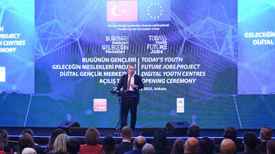 Dijital Gençlik Merkezleri'nin toplu açılışı yapıldı