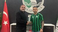 Sakaryaspor, Burak Çoban’ı açıkladı!