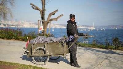 'Çekçek' arabasıyla dünyayı dolaşan Japon gezgin İstanbul'da