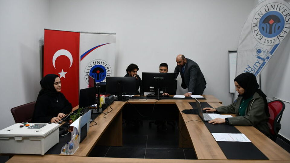 Karaciğer hasarını biyopsi yapılmadan ölçecek yapay zeka yazılımı geliştiriliyor