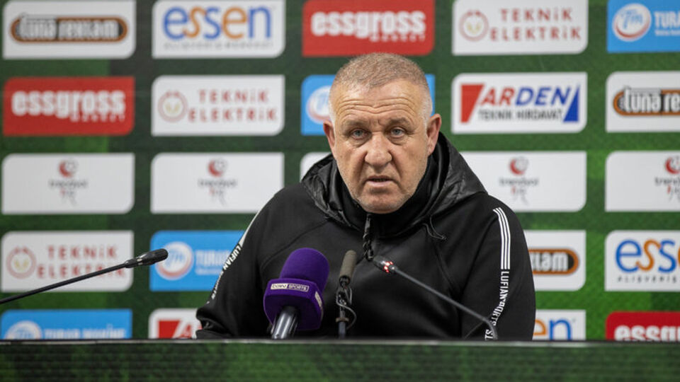 Sakaryaspor'da Mesut Bakkal dönemi sona erdi!