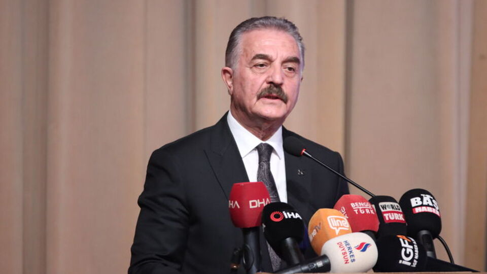 MHP'den Özgür Özel'e yanıt