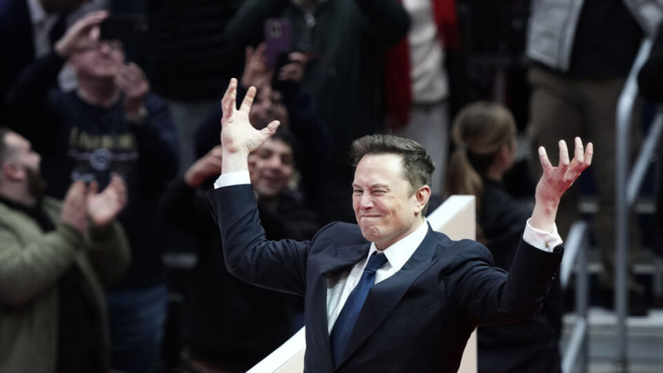 Almanya Başbakanı'ndan Musk'a: Yaptığı şey iğrenç