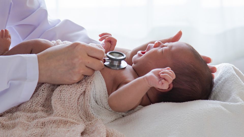 Bebeklerde kalp hastalıkları bu belirtilerle ortaya çıkıyor!