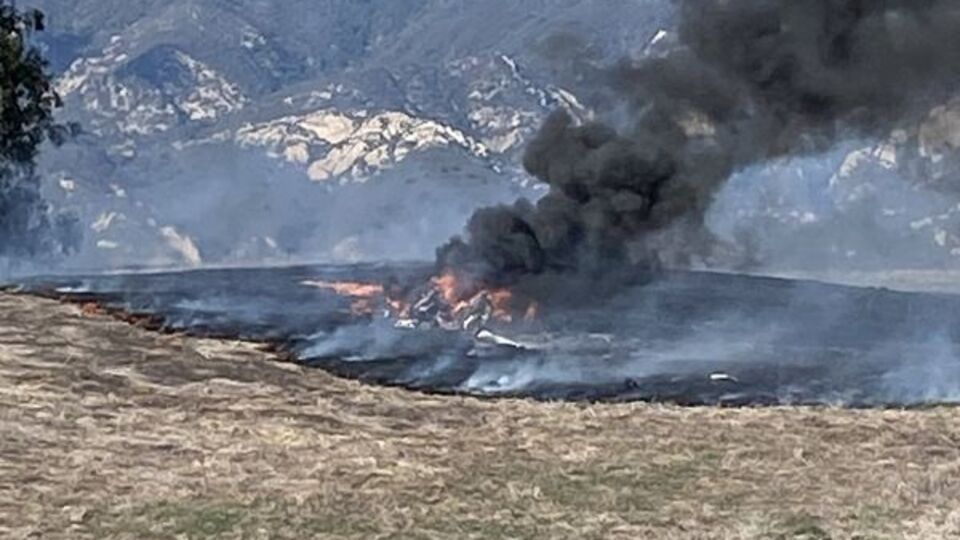California'da küçük uçak düştü