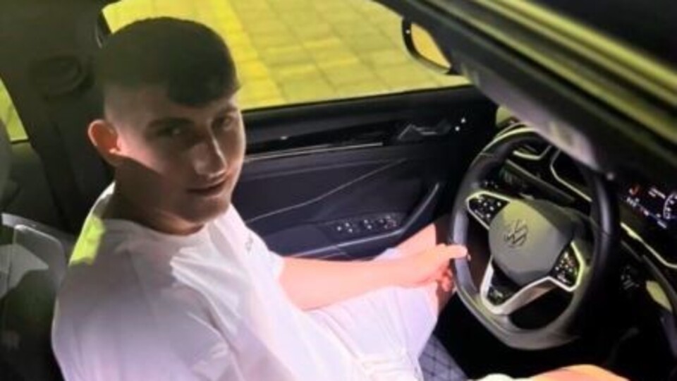 Çiğ köftecide çocukluk arkadaşını öldürdü!