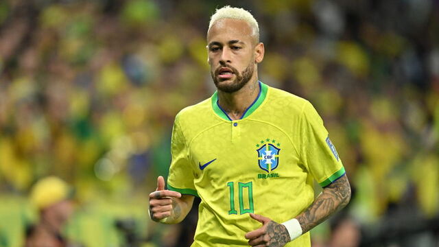 Neymar yuvasına döndü!