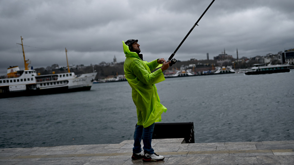 3 il için yağmur uyarısı! Buzlanma, don ve çığ tehlikesi sürüyor