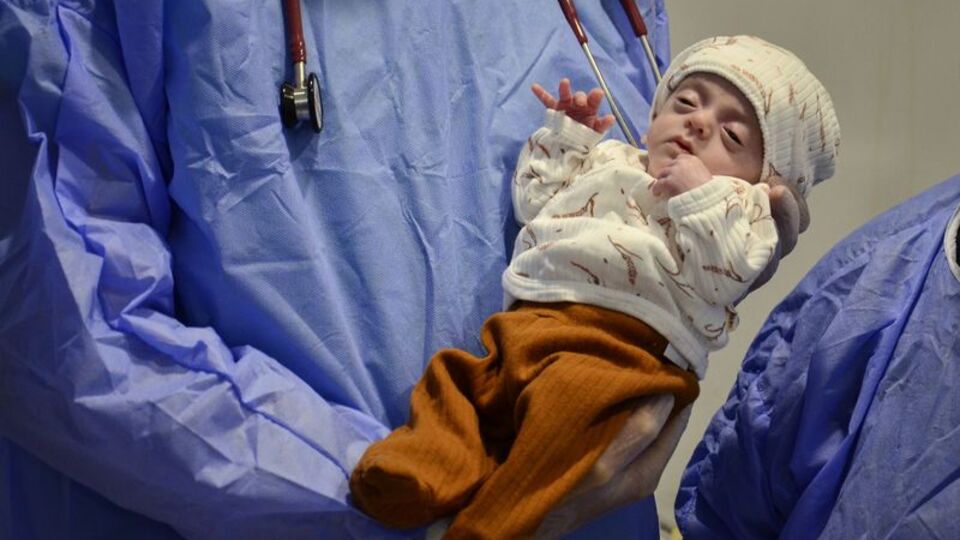 380 gram doğmuştu! Hira, 155 günlük mücadeleyle hayata tutundu