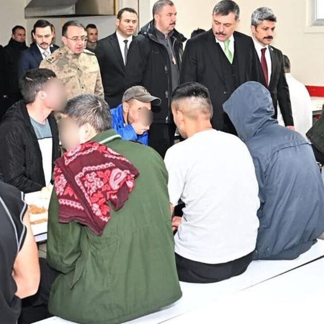 Erzurum'da göçmen kaçakçılığına 61 tutuklama