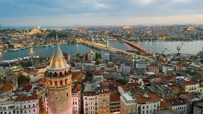 Turizm gelirinde yüzde 8,3 artışla Cumhuriyet rekoru kırıldı