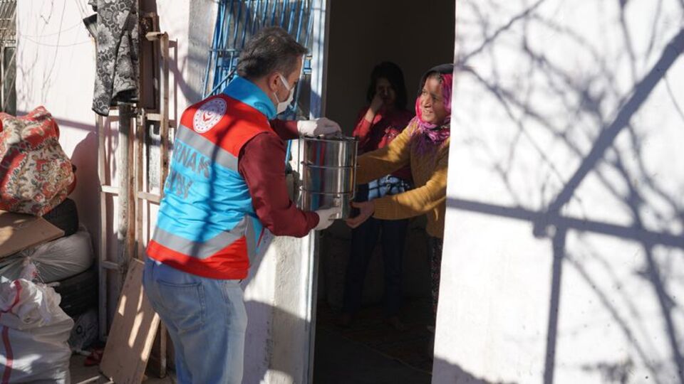 Şırnak'ta her gün 200 aileye ücretsiz yemek