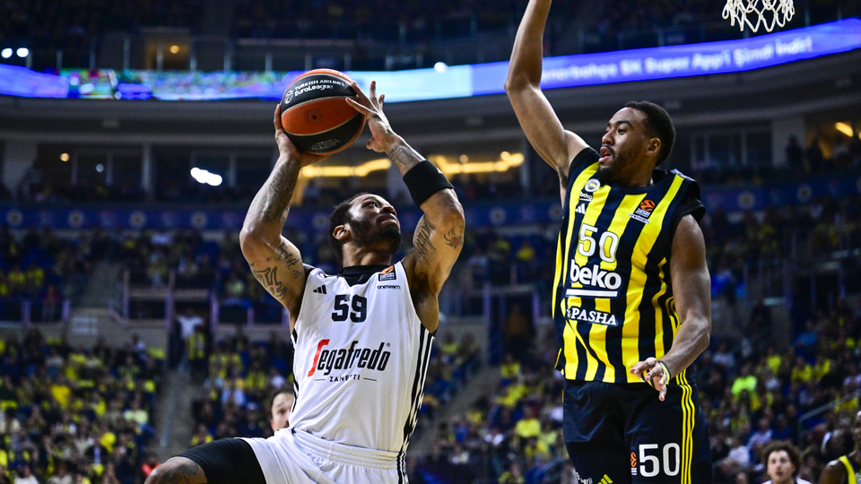 Fenerbahçe, EuroLeague'de serisini sürdürdü!