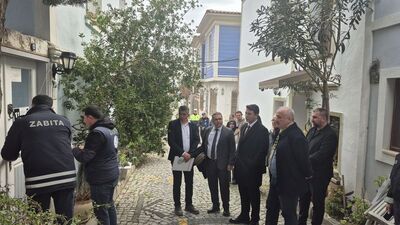 Bozcaada'da 36 işletme mühürlendi