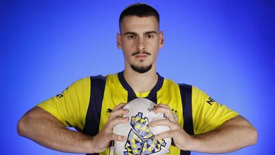 Fenerbahçe'nin 6. Sırp'ı Mimovic oldu!