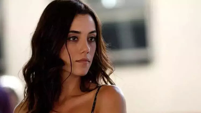 Cansu Dere'den Ayşe Barım açıklaması