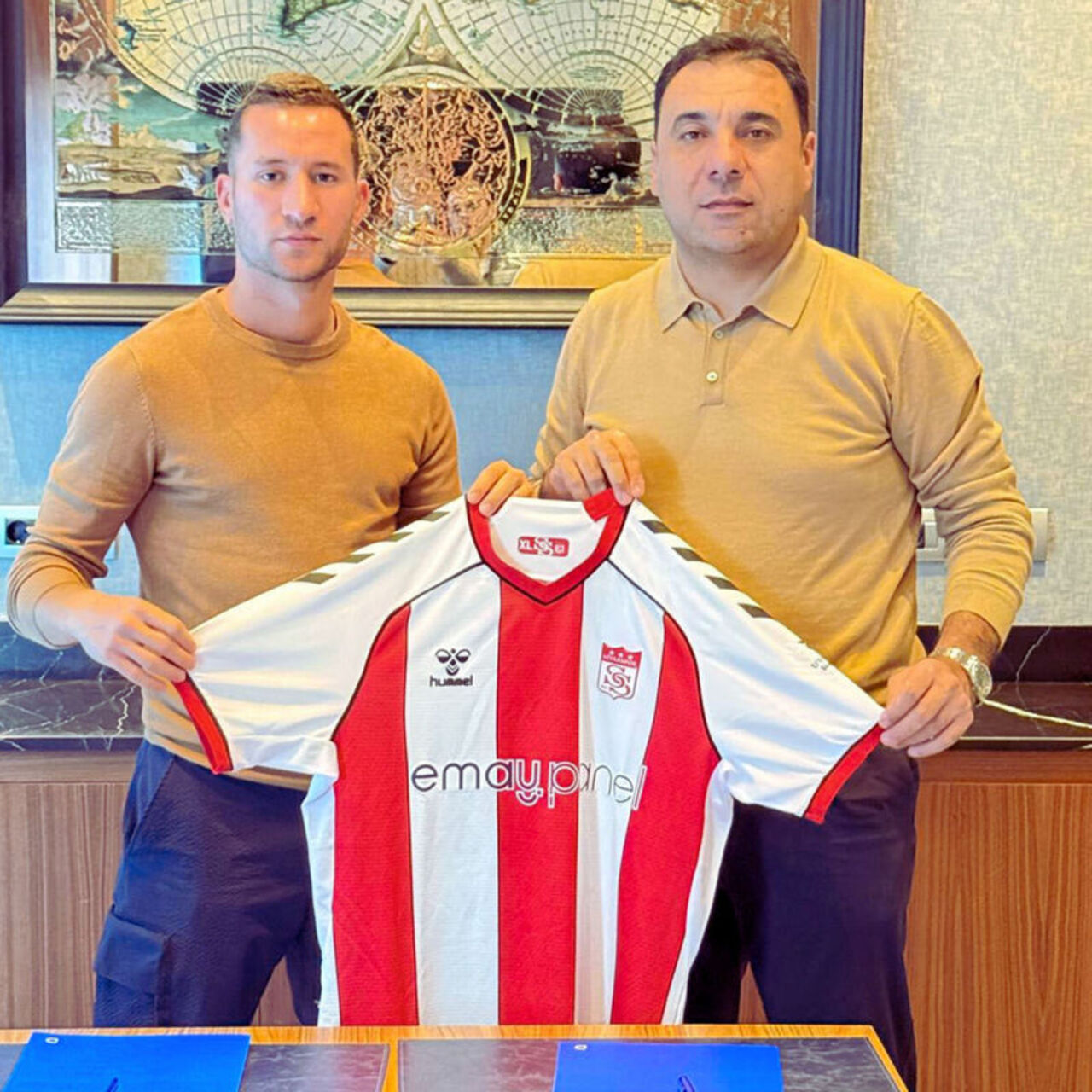 Veljko Simic, Sivasspor’da!