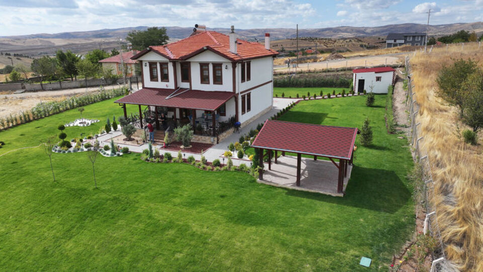 ABB'nin 98 köy evi teslim edildi