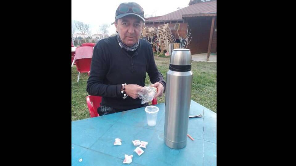 Çay zammına böyle tepki gösterdi