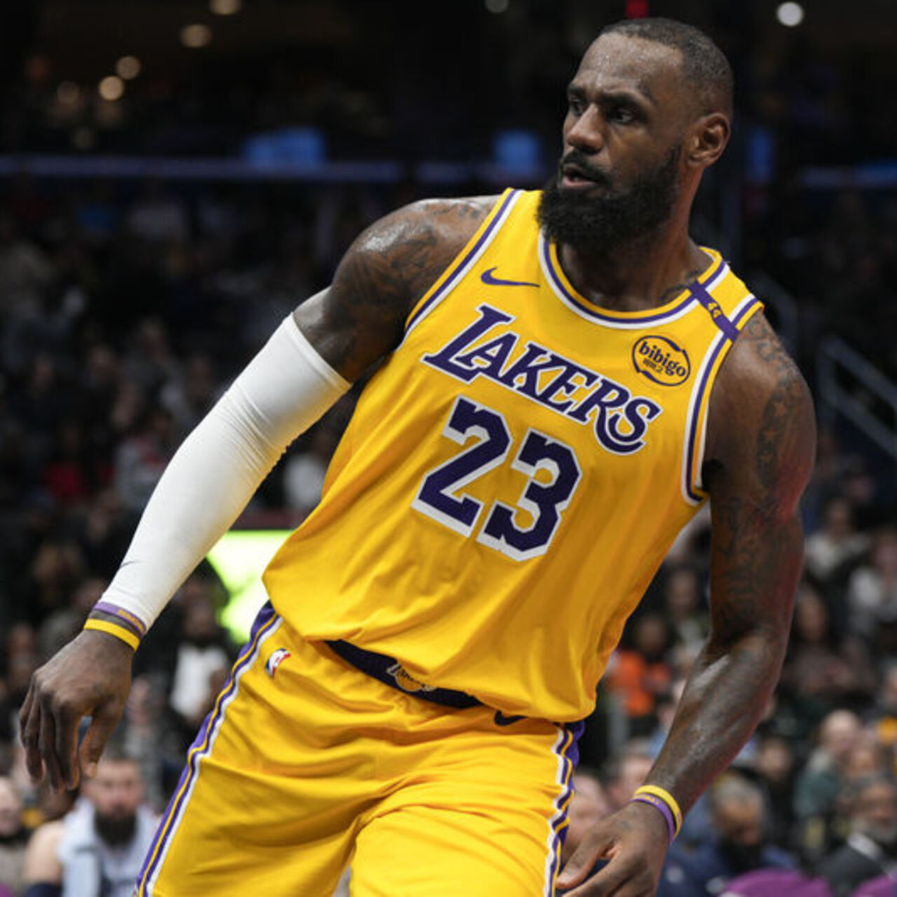 LeBron 
